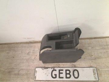 MIDDENCONSOLE Volkswagen Golf VII (AUA) (01-2012/03-2021) beschikbaar voor biedingen