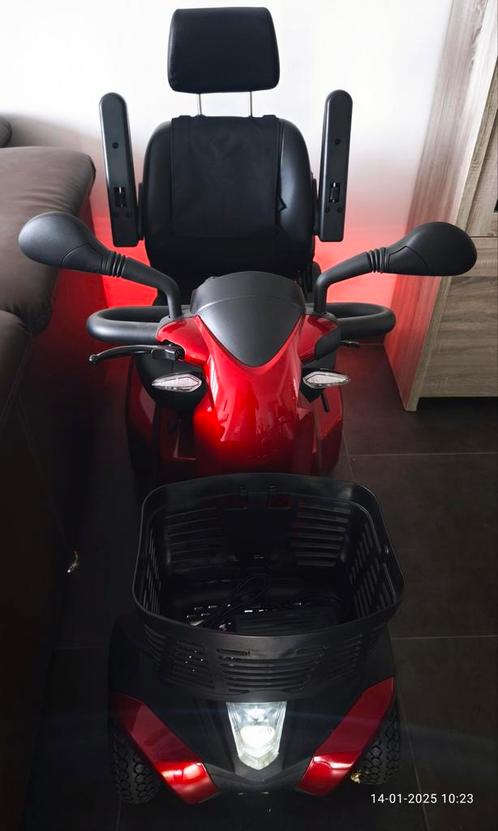 Scootmobile drive ST4D 2G nieuwstaat, Diversen, Brommobielen en Scootmobielen, Zo goed als nieuw, Drive, 26 t/m 35 km, 11 t/m 15 km/u