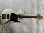 fender jazz bass V, Ophalen, Zo goed als nieuw, Elektrisch, 5-snarig