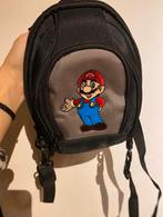 Super Mario beschermhoes draagtasje perfecte staat, Handtassen en Accessoires, Tassen | Rugtassen, Ophalen of Verzenden, Zo goed als nieuw