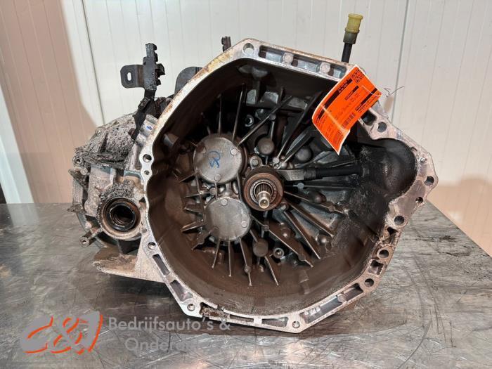 Boîte de vitesse d'un Renault Trafic, Autos : Pièces & Accessoires, Transmission & Accessoires, Renault, Utilisé, 3 mois de garantie