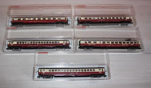 5 wagons Fleischmann IC/EC éclairés & 50 voyageurs N 1/160, Hobby en Vrije tijd, Modeltreinen | N-Spoor, Zo goed als nieuw, Wagon
