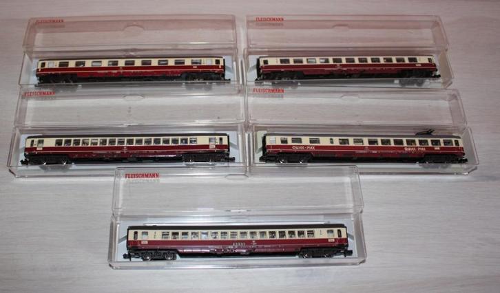 5 wagons Fleischmann IC/EC éclairés & 50 voyageurs N 1/160, Hobby en Vrije tijd, Modeltreinen | N-Spoor, Zo goed als nieuw, Wagon