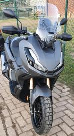 Honda ADV 350, Particulier, Scooter