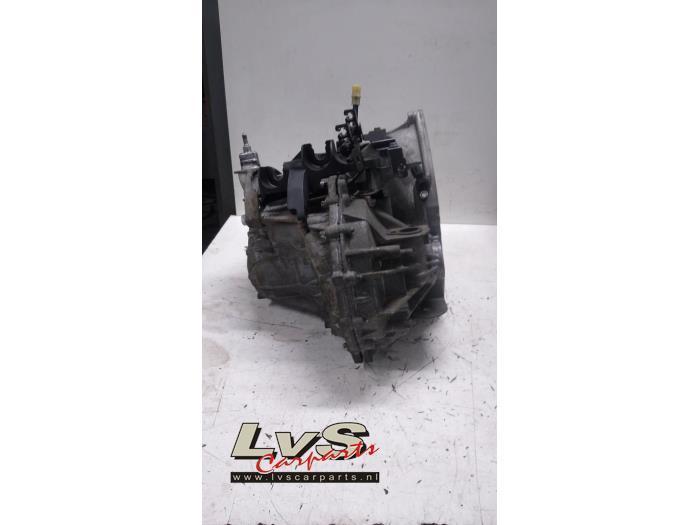 Boîte de vitesse d'un Opel Vivaro, Autos : Pièces & Accessoires, Transmission & Accessoires, Opel, Utilisé, 3 mois de garantie