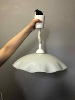 Lamp • hanglamp • vintage • armatuur • opaline, Ophalen