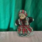 Popje in Schotse klederdracht, Collections, Poupées, Enlèvement, Utilisé, Poupée