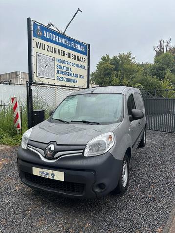 Renault kangoo 2018 gekeurd met garantie beschikbaar voor biedingen