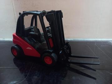 vorkheftruck beschikbaar voor biedingen