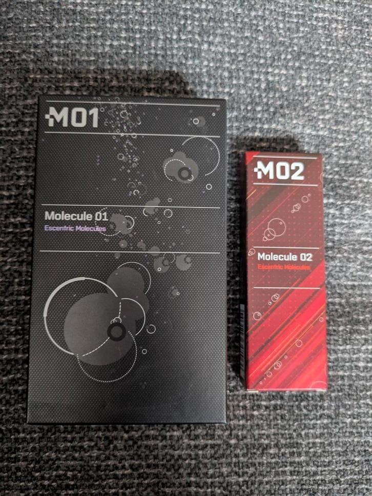 Molecuul 01 (100 ml) en monstermolecuul 02 (10 ml), Handtassen en Accessoires, Uiterlijk | Parfum, Gebruikt, Ophalen of Verzenden