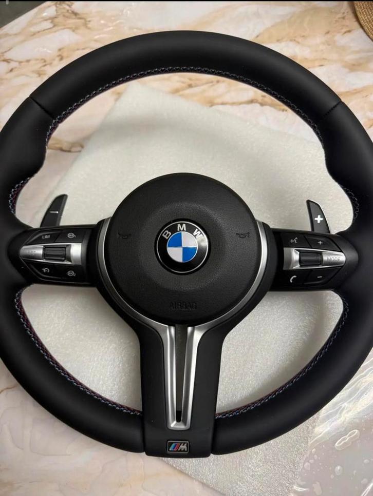 Volant BMW M, Autos : Pièces & Accessoires, Commande