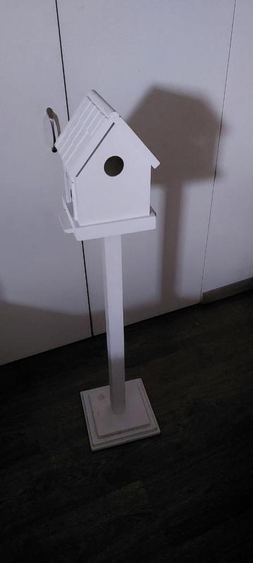 Decoratief vogelhuisje  beschikbaar voor biedingen