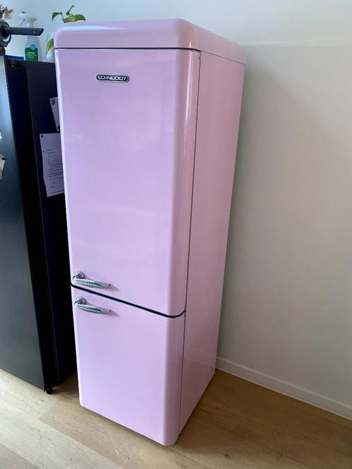 Roze retro koelkast combi (merk: Schneider), Elektronische apparatuur, Koelkasten en IJskasten, Gebruikt, Met vriesvak, 200 liter of meer