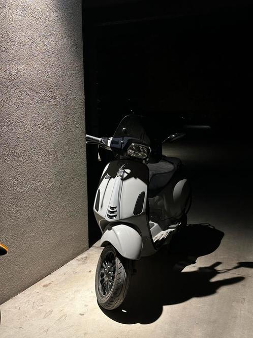 Vespa sprint 2020 Euro 4 A Klasse, Fietsen en Brommers, Scooters | Piaggio, Gebruikt, Overige modellen, Klasse A (25 km/u), Benzine