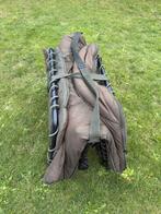 nash dwarf 4 fold bed ( super compact), Watersport en Boten, Ophalen