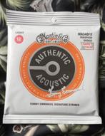 Nieuwe gitaarsnaren, Muziek en Instrumenten, Ophalen, Nieuw, Akoestische basgitaar