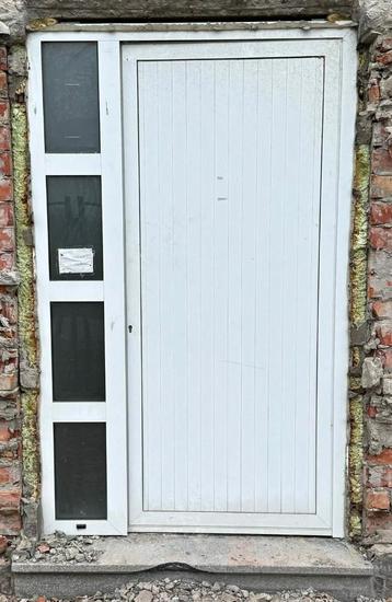 voordeur aluminium beschikbaar voor biedingen