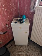 Badkamerkastje, Ophalen