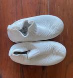 Witte kinderschoenen, Ophalen, Zo goed als nieuw