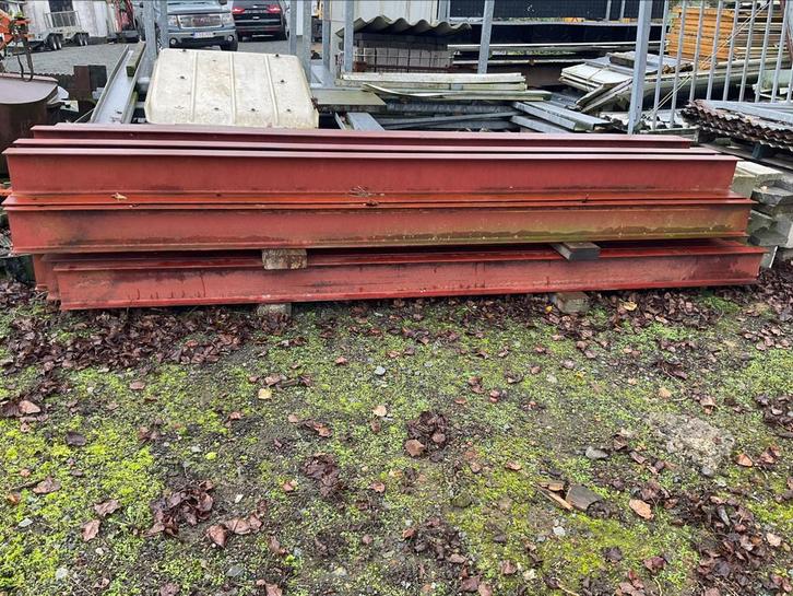 Poutrels AFM 3,40 L x18,0 H x0,90 b x 0,80 d  20 stuks, Doe-het-zelf en Bouw, Metalen, Zo goed als nieuw, Ophalen