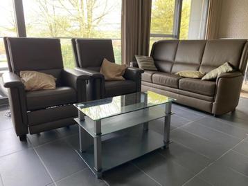 salontafel  beschikbaar voor biedingen