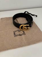 Gucci riem, Enlèvement ou Envoi