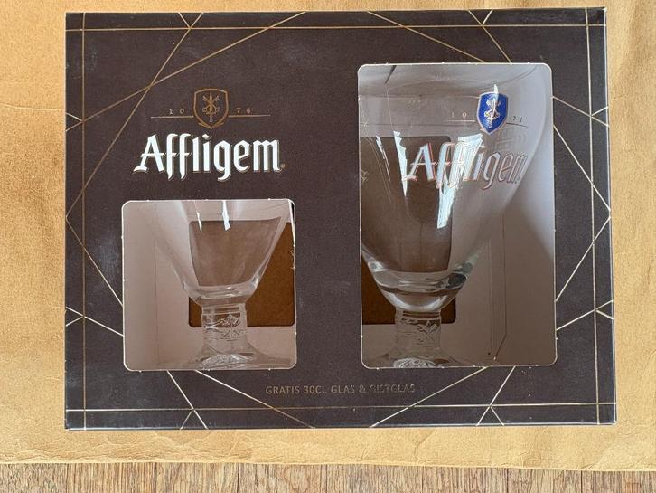 Affligem bierglas + gistglas in box, Verzamelen, Biermerken, Nieuw, Glas of Glazen, Overige merken, Ophalen of Verzenden