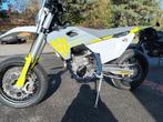 Husqvarna 450 Supermoto MY 2024 - NIEUW, Motoren, 450 cc, Bedrijf, 1 cilinder, 12 t/m 35 kW