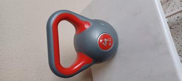 Kettlebell 4 kg. beschikbaar voor biedingen