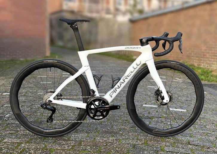 Pinarello Dogma F, maat 53, Dura-Ace Di2, Princeton Peak Evo, Vélos & Vélomoteurs, Vélos | Vélos de course, Comme neuf, Plus de 20 vitesses