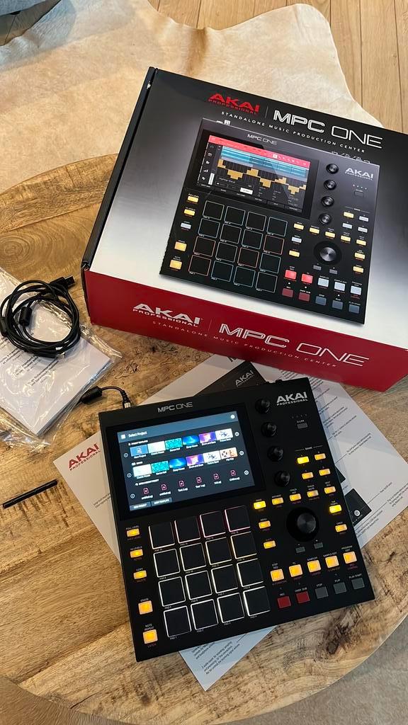 Akai MPC ONE in nieuwstaat!, Muziek en Instrumenten, Samplers, Zo goed als nieuw, Ophalen