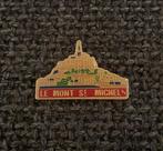 PIN - LE MONT SAINT MICHEL - FRANCE - FRANKRIJK, Verzamelen, Verzenden, Gebruikt, Stad of Land, Speldje of Pin