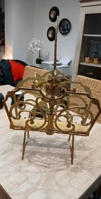 Porte journeaux en laiton photo en estimation, Enlèvement