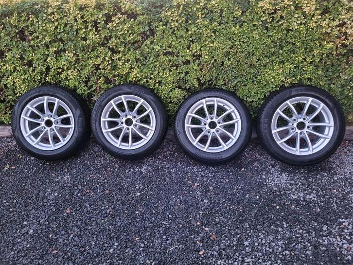 4 originele BMW 16" alu velgen + all season/winter banden –, Auto-onderdelen, Banden en Velgen, Band(en), All Season, 16 inch