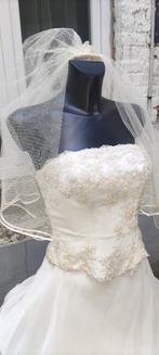 Robe de mariée taille 38 couleur champagne du créateur L.Bor, Kleding | Dames, Trouwkleding en Trouwaccessoires, Trouwjurk, Overige kleuren