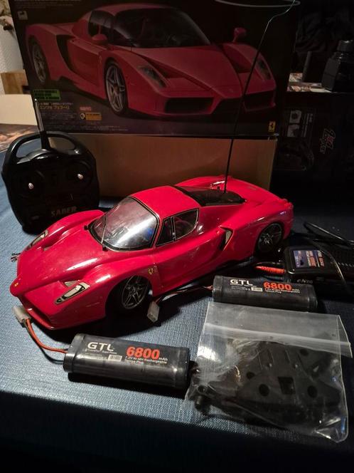 TAMIYA FERRARI ENZO+ferrari dino, Hobby en Vrije tijd, Modelbouw | Radiografisch | Auto's, Gebruikt, Ophalen