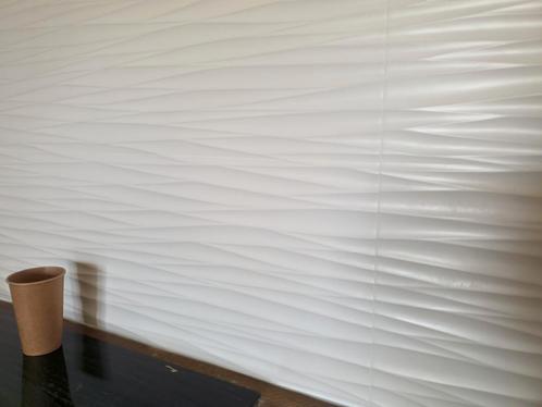 Carrelage blanc vagues 90 cm, Bricolage & Construction, Dalles & Carrelages, Neuf, Enlèvement