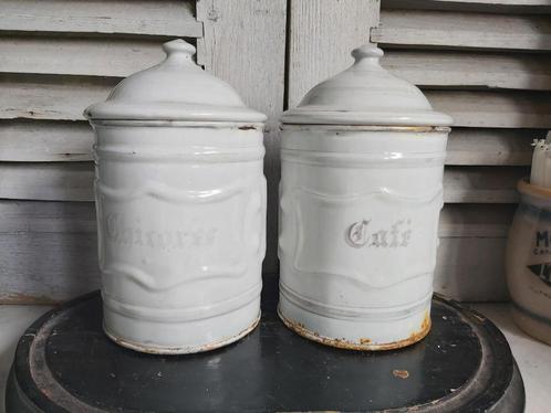 2 grote oude witte emaille voorraad bussen Chicorée en Café, Antiek en Kunst, Antiek | Email, Ophalen of Verzenden