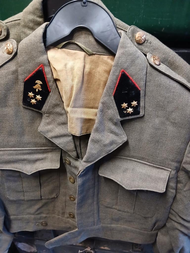 Veste Bd. Génie. Capitaine., Enlèvement ou Envoi