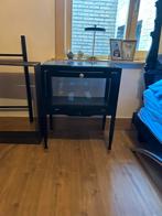 Antiek theekastje, Ophalen