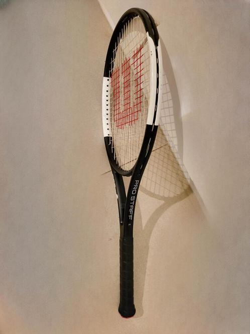 Wilson Pro Staff 26 V12 tennisracket, Sport en Fitness, Tennis, Gebruikt, Racket, Wilson, L1, Ophalen of Verzenden
