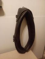 Paarden harnas, Enlèvement