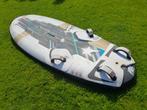Tabou Manta FR 89 lightwind slalomboard, Sports nautiques & Bateaux, Planche à voile, Planche, Avec aileron(s), Enlèvement, Moins de 250 cm