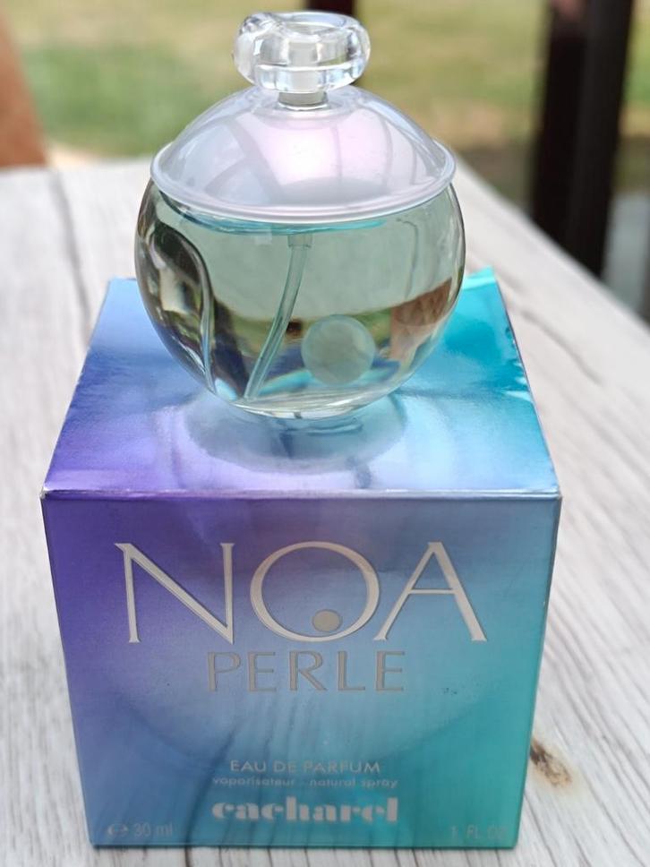 Eau de parfum Noa Cacharel, Handtassen en Accessoires, Uiterlijk | Parfum, Ophalen of Verzenden