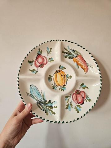 Vintage Italiaanse schaal beschikbaar voor biedingen