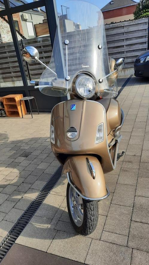 Vespa 300 GTS ie, Motoren, Motoren | Piaggio, Particulier, Scooter, 12 t/m 35 kW, Ophalen