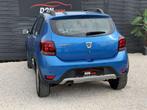 Dacia Sandero Stepway 0.9 TCe (bj 2017), Auto's, Dacia, Stof, Gebruikt, Blauw, Bedrijf