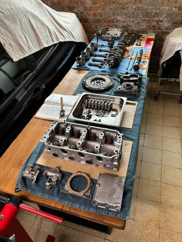 BMW M10 B20 2L E12 kop beschikbaar voor biedingen