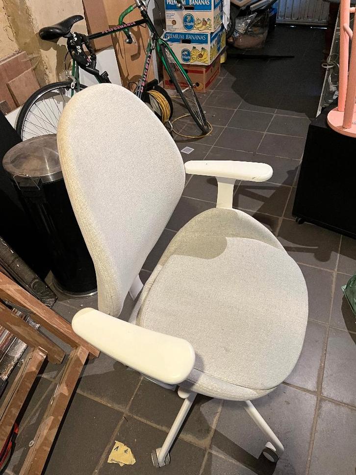 Chaise de bureau, Huis en Inrichting, Bureaustoelen, Gebruikt, Bureaustoel, Wit, Ophalen