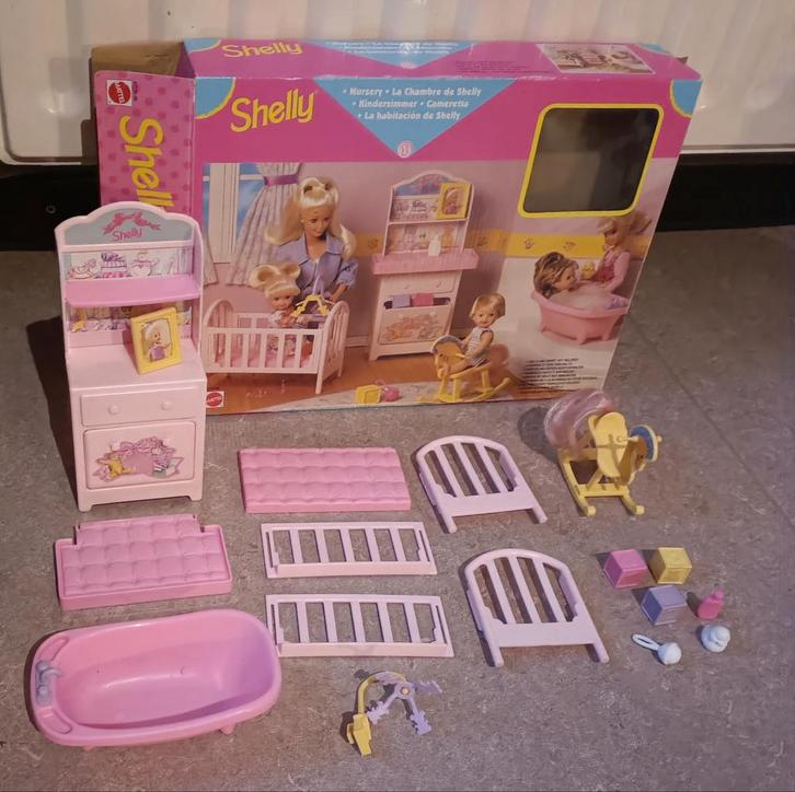 Barbie Shelly nursery 1997, Kinderen en Baby's, Speelgoed | Poppenhuizen, Zo goed als nieuw, Ophalen of Verzenden